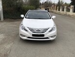 Hyundai Sonata-1