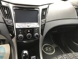 Hyundai Sonata-5