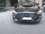 Hyundai Sonata-1
