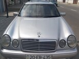 Mercedes E 200-1