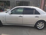 Mercedes E 200-8