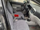 Hyundai Accent-11