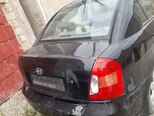 Hyundai Accent-15