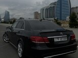 Mercedes E 220-10