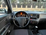 Kia Rio-3