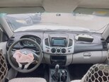 Mitsubishi L200-9