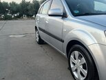 Kia Rio-17