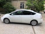 Toyota Prius-2