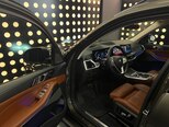BMW X7-7