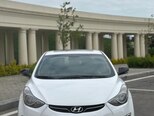 Hyundai Elantra-1