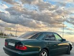 Mercedes E 220-6