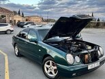 Mercedes E 220-8