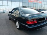 Mercedes E 280-2