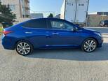 Hyundai Accent-14