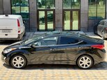 Hyundai Elantra-6