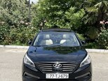 Hyundai Sonata-8