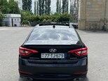 Hyundai Sonata-2