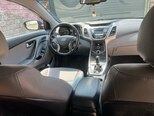 Hyundai Elantra-12
