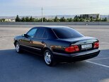 Mercedes E 230-5