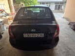Hyundai Accent-5