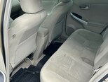 Toyota Prius-8