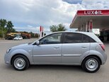 Kia Rio-3