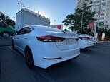 Hyundai Elantra-15