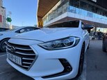 Hyundai Elantra-6