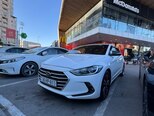 Hyundai Elantra-7