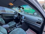 Hyundai Elantra-18