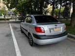 Kia Rio-4