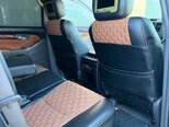 Toyota Land Cruiser Prado-5