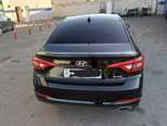 Hyundai Sonata-8