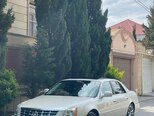 Cadillac DTS-2