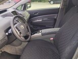 Toyota Prius-9