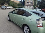 Toyota Prius-5