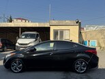 Hyundai Elantra-4