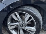 Hyundai Elantra-13