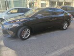 Hyundai Elantra-3