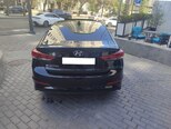 Hyundai Elantra-7