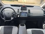 Toyota Prius-8