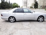 Mercedes E 270-5