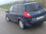 Renault Megane Scenic-6