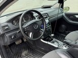 Mercedes B 180-6