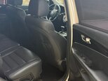 Kia Sorento-9