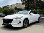 Hyundai Sonata-5