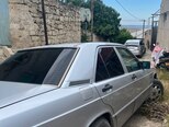 Mercedes 190-4