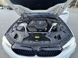 BMW 530e-11