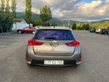 Toyota Auris-6