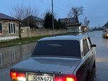 LADA (VAZ) 2107-4